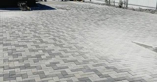 Купите плитку 400x400 в Слободской от ТротуарнаяПлитка по цене от 721 руб.