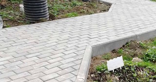 Профессиональная укладка брусчатки в Слободской в октябре